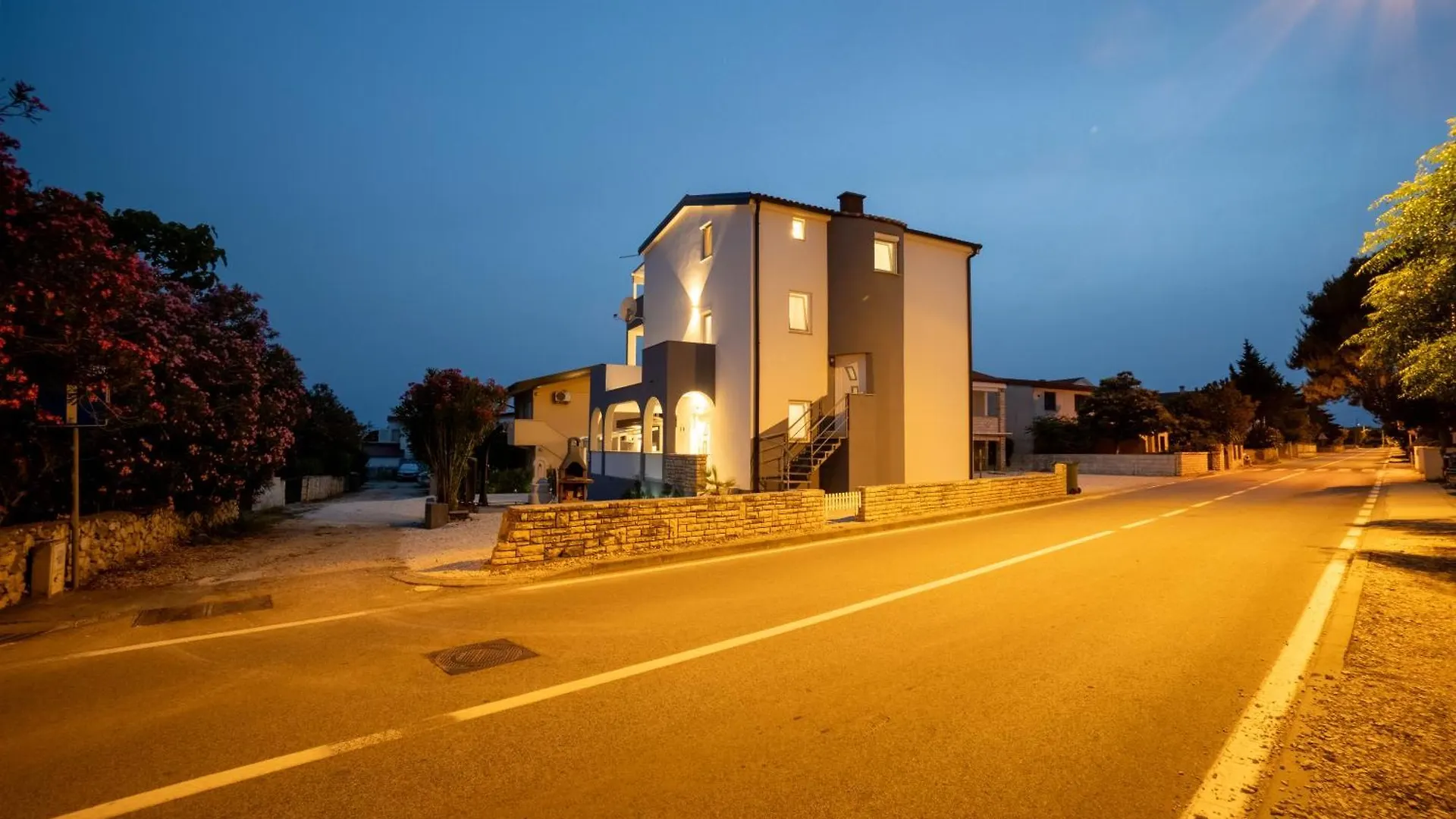 Apartments Najam Skundric Vir 0*,  Croatia