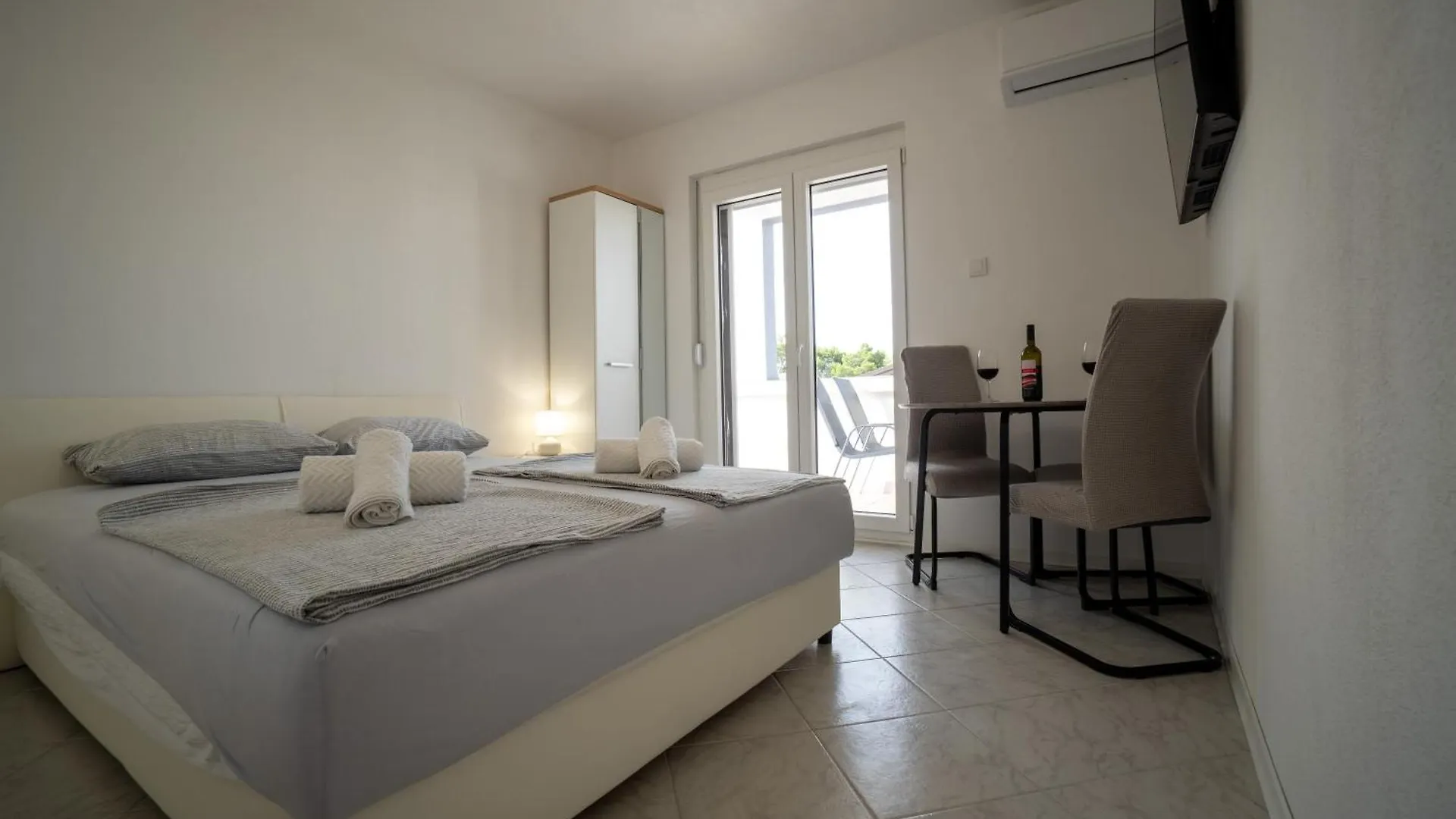 Apartments Najam Skundric Vir Chorvatsko