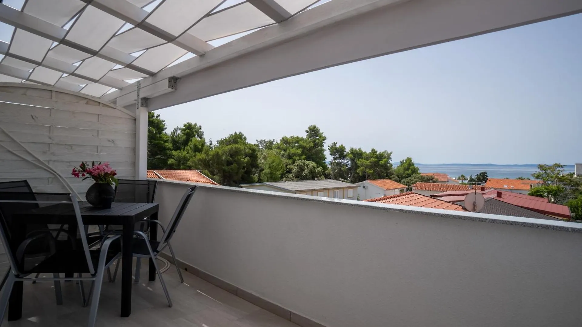 Apartments Najam Skundric Vir