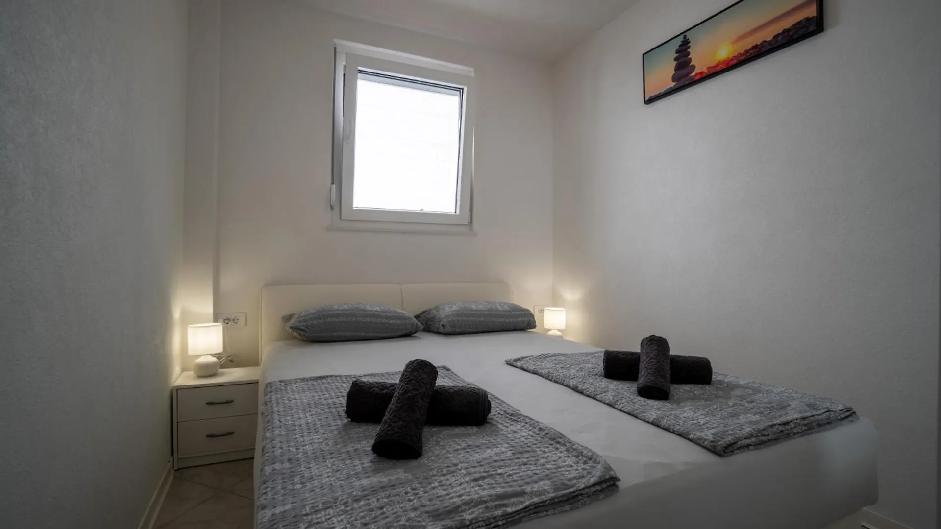 Apartments Najam Skundric Vir Croatia